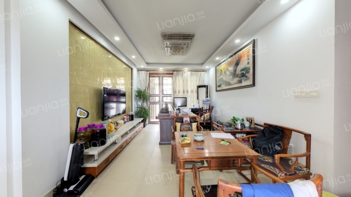 江桥佳苑一期二手房实景图