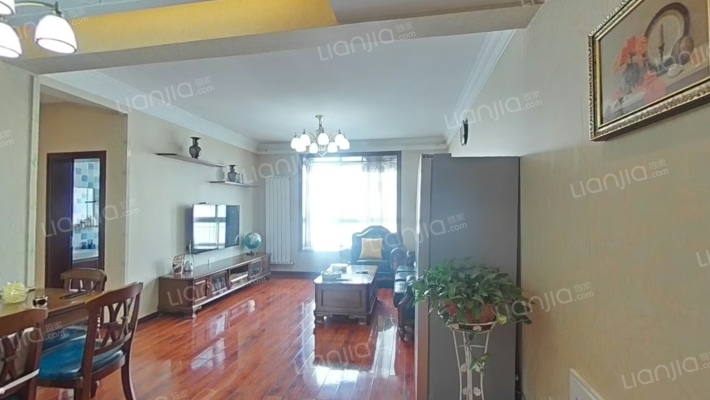 西堤漫步小区二手房实景图