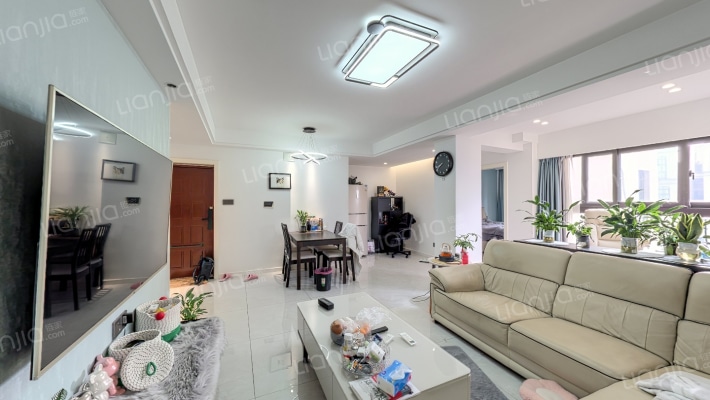 迪赛奥林80二手房实景图