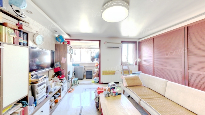新家坡园景苑二手房实景图