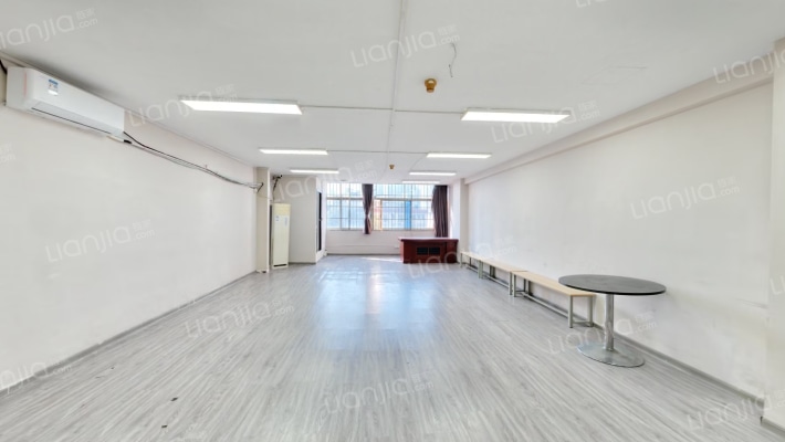 凯华大厦二手房实景图