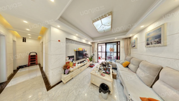 橡树湾三期二手房实景图