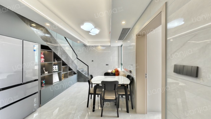 新洲家园二手房实景图