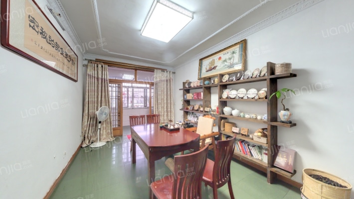 中小企业局宿舍二手房实景图