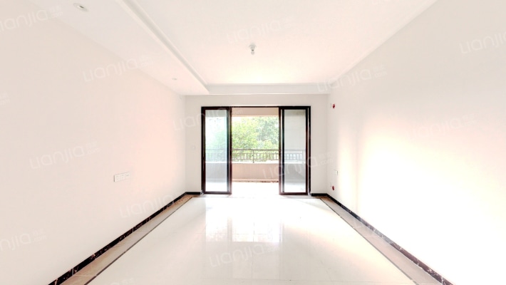 保利香槟国际二手房实景图