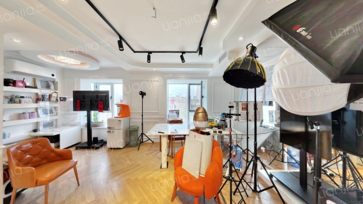 泰华滨河苑二手房实景图