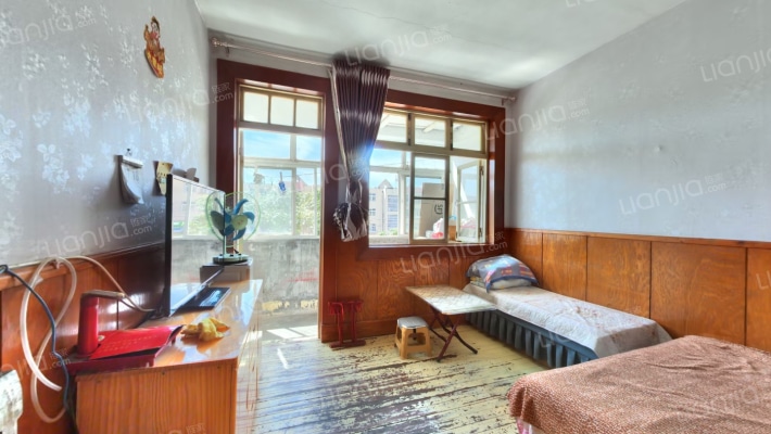 安阳路小区二手房实景图