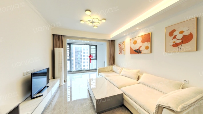 越秀亲爱里二手房实景图