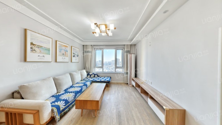 保利中央公园南区二手房实景图