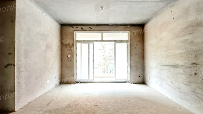 花园里小区二手房实景图