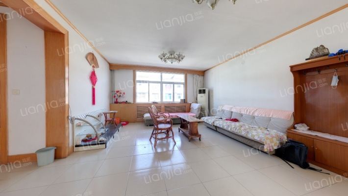 鸢飞小区二手房实景图