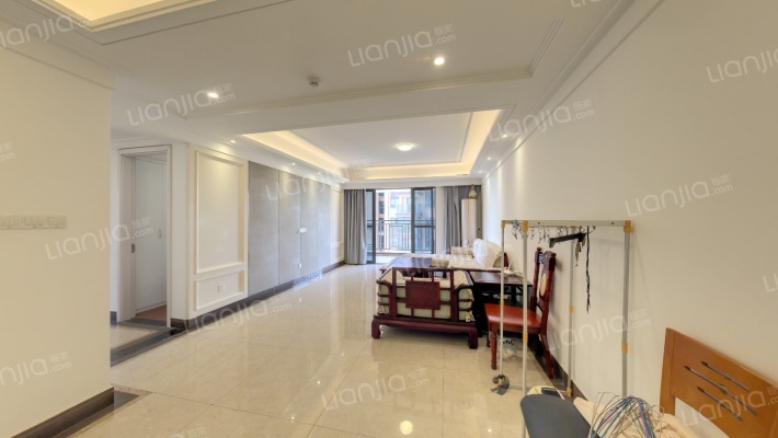 中铁云景山语城二手房实景图