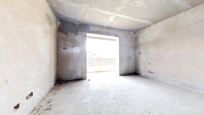 卓越香格里拉二手房实景图