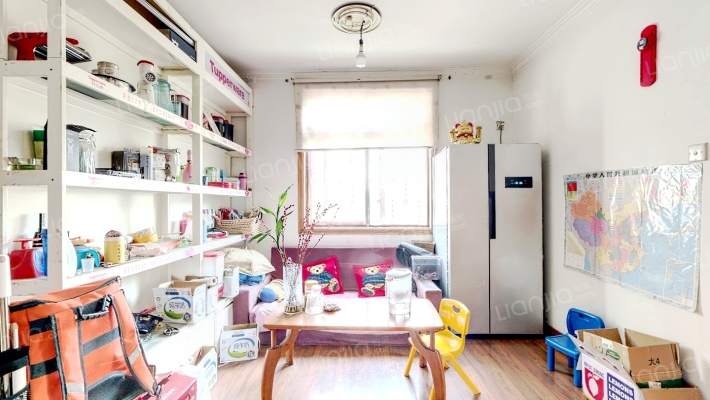 省医红会小区二手房实景图