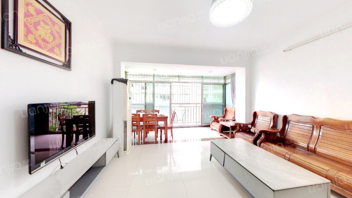 滨江名苑一期二手房实景图