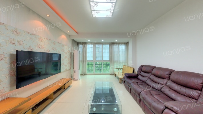 加州阳光东区二手房实景图