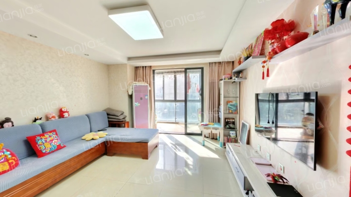 东郊小镇第一街区二手房实景图