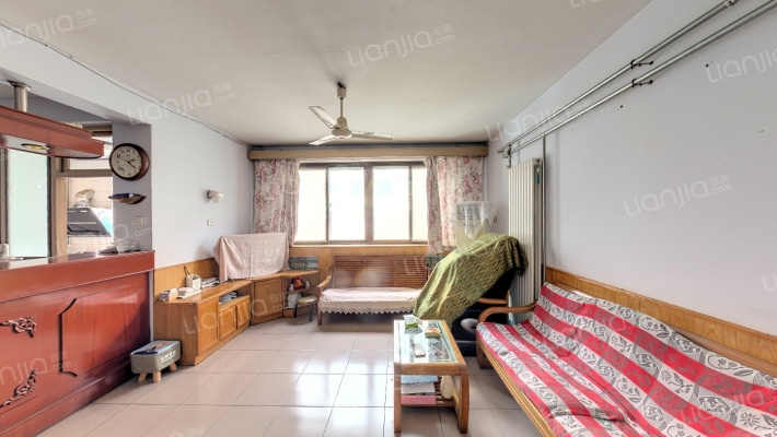 新华一厂家属院二手房实景图