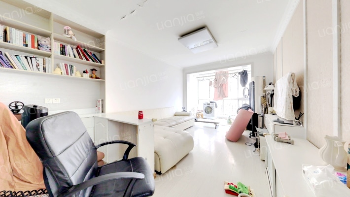 里昂公寓二手房实景图