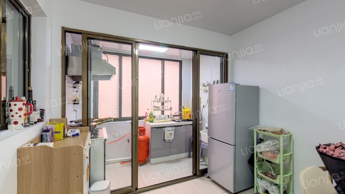 卷索巷二手房实景图