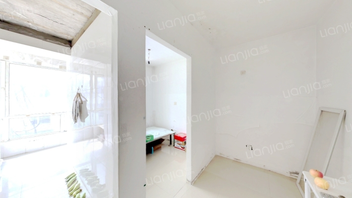 新兴绿色家园二手房实景图