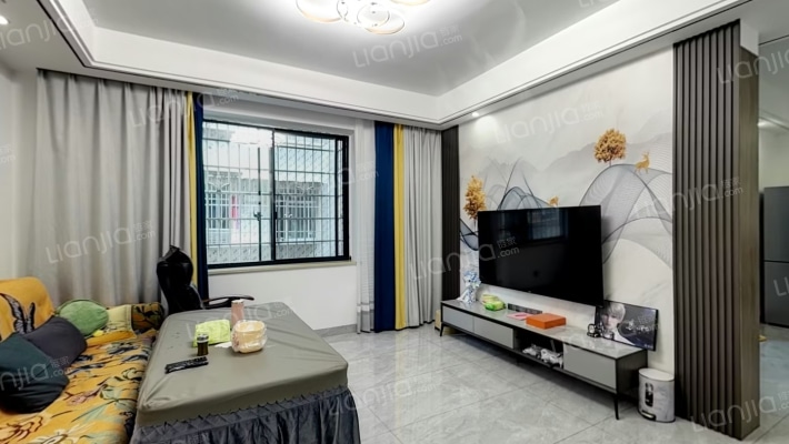 良万居委会二手房实景图