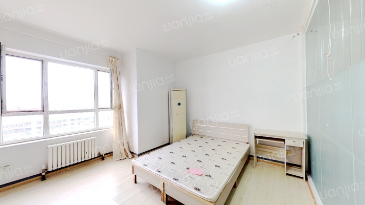 东方新天地二手房实景图