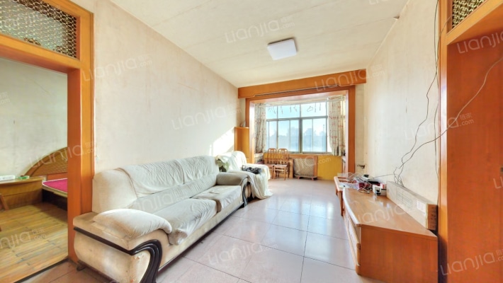 陇海西路70号院二手房实景图