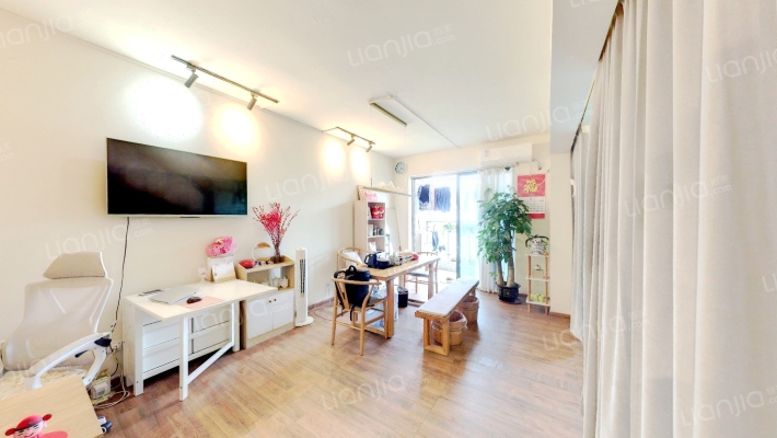 隆德大厦二手房实景图