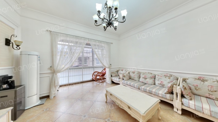 岷山馨苑二手房实景图