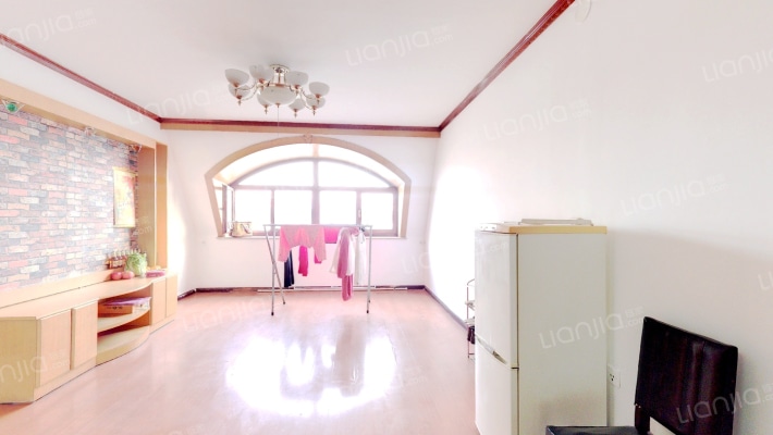 人和名苑二手房实景图