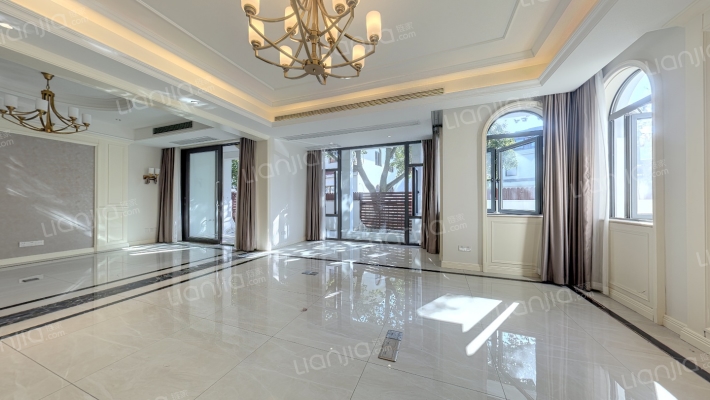 田园别墅(别墅)二手房实景图