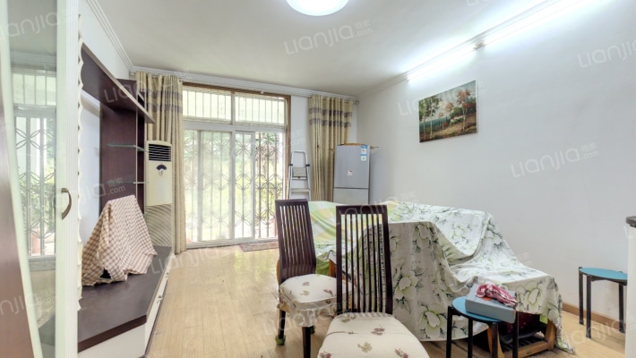 玫白兰丽舍一期B区二手房实景图