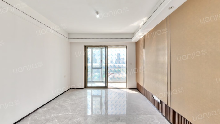 翡翠文华B区二手房实景图