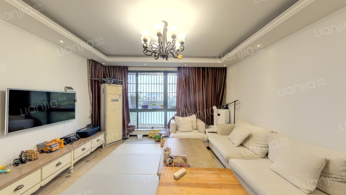 五常大道127号二手房实景图