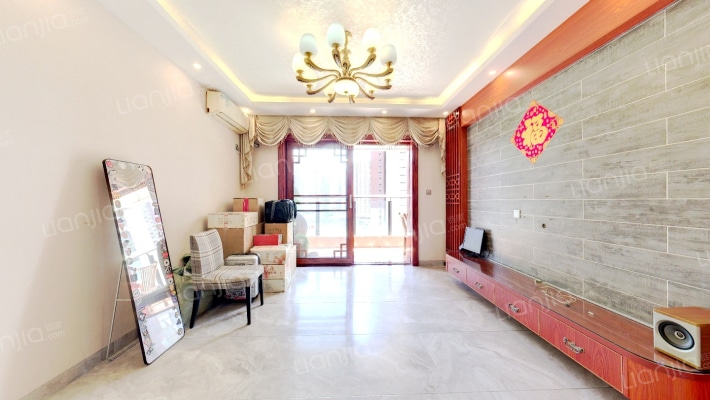 星河丹堤E区二手房实景图