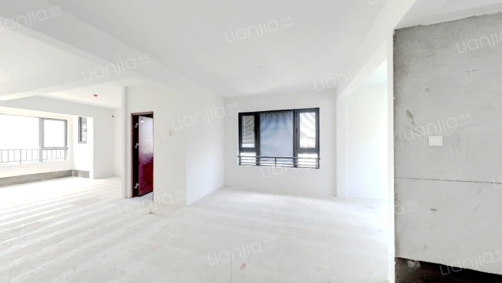 怡河佳苑二手房实景图