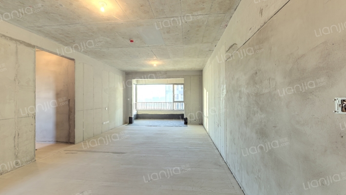 白桦林漫步二手房实景图