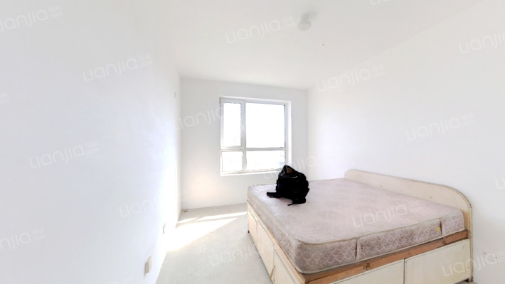 鑫余华府二手房实景图