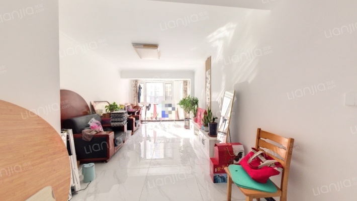 香堤雅颂二手房实景图