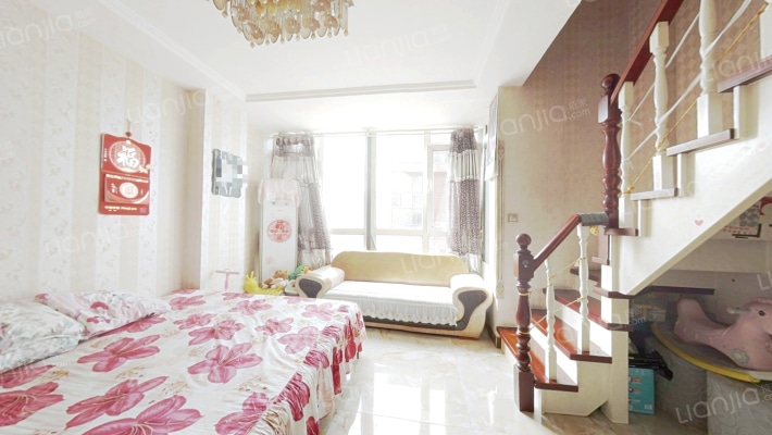 鲁昊上城二手房实景图