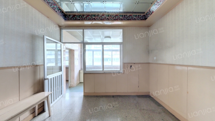 银河公寓二手房实景图