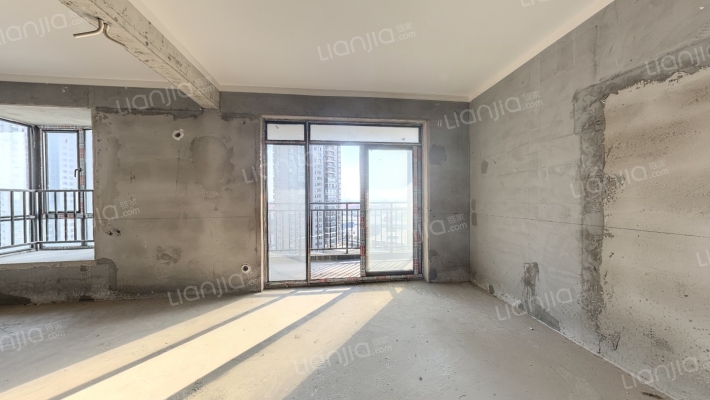 佳阳翠湖里二手房实景图