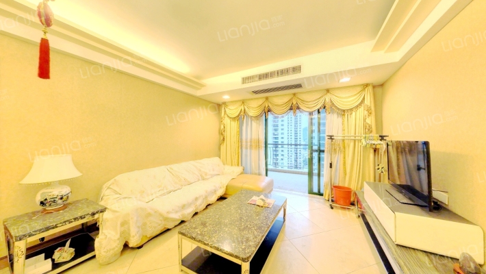 雅宝新城英伦世家(三区)二手房实景图