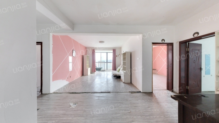 绿洲云顶二手房实景图