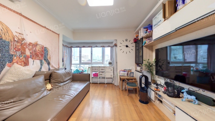 蔚蓝海岸1期二手房实景图