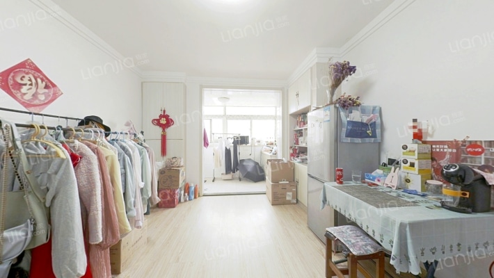 丹东市教师住宅楼二手房实景图