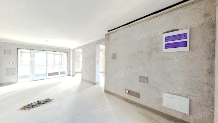 红星天铂二手房实景图