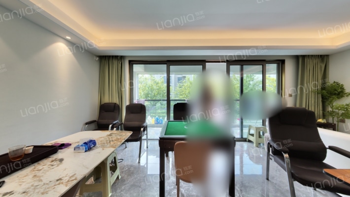 绿地琥珀半岛二手房实景图