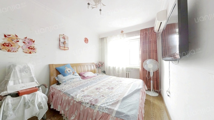 皇家花园二手房实景图